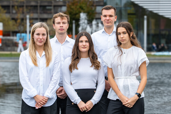 MAEUR Study Trip Committee